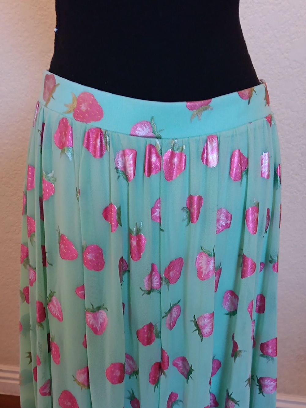 Blackmilk Mint Green And Strawberry 🍓 Skirt Size Large - Picture 6 of 10
